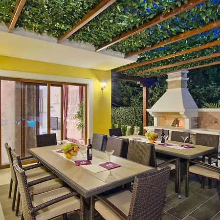 Star Holiday home Pula